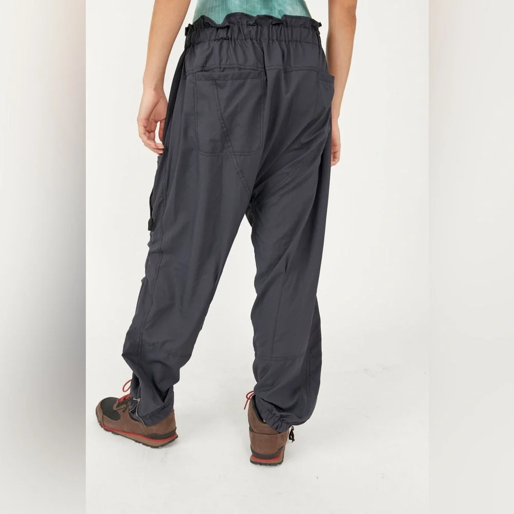 FREE PEOPLE MOVEMENT SPRING TREKKER PANT BLACK SIZE LARGE